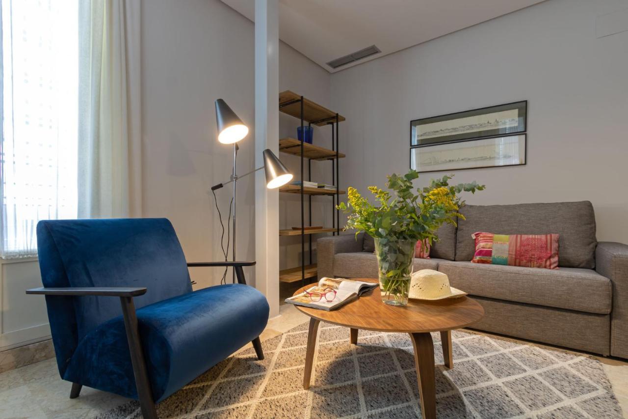 Ferienwohnung Alkazar Gardens Old Town 6 Pax Sevilla Exterior foto