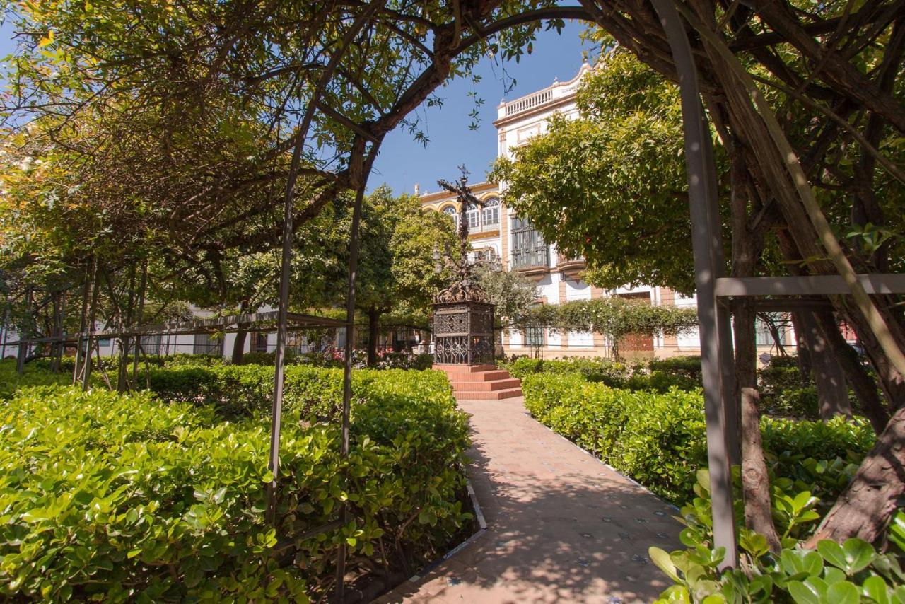 Ferienwohnung Alkazar Gardens Old Town 6 Pax Sevilla Exterior foto