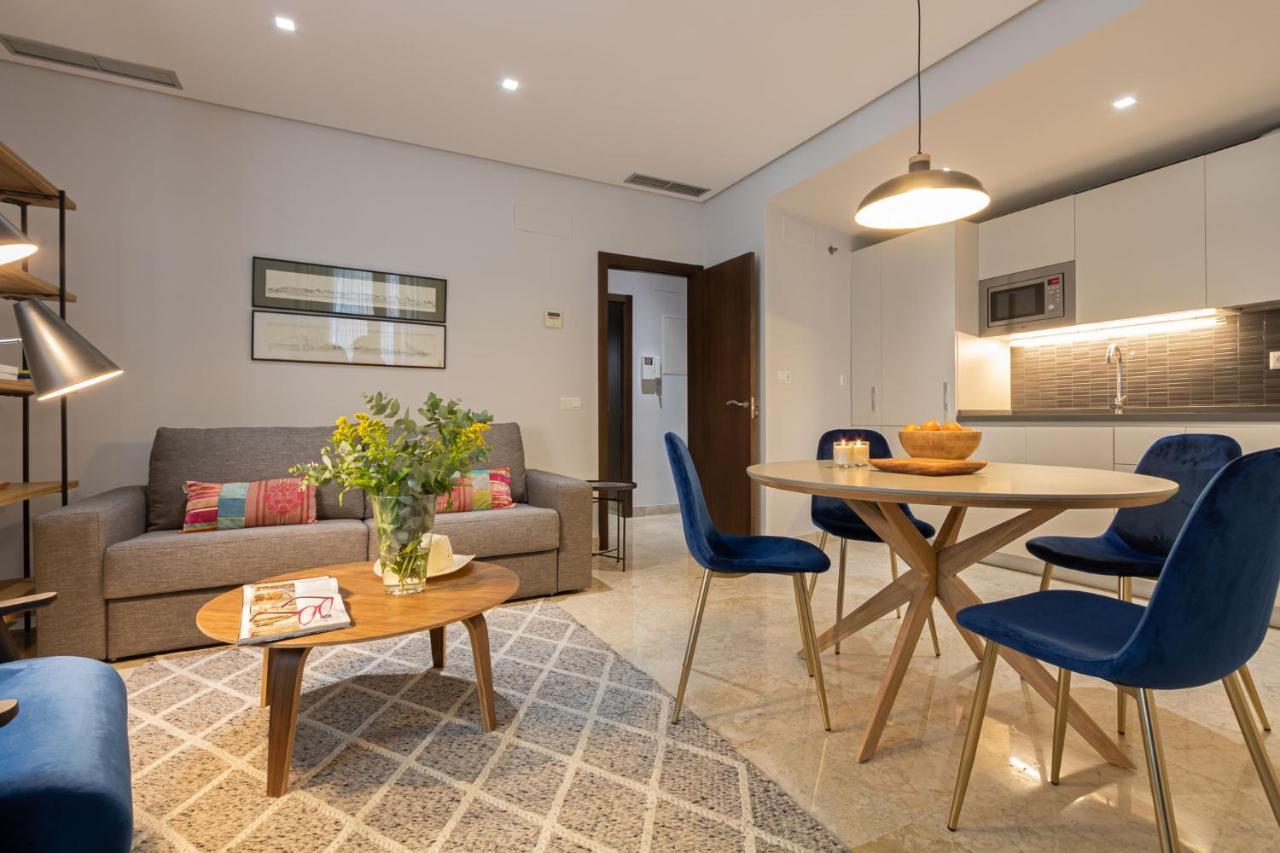 Ferienwohnung Alkazar Gardens Old Town 6 Pax Sevilla Exterior foto