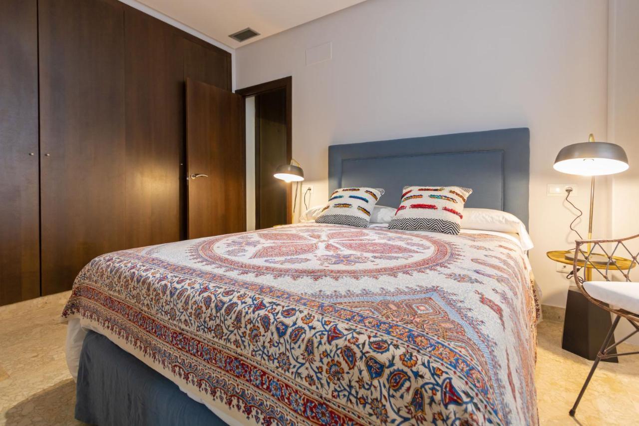 Ferienwohnung Alkazar Gardens Old Town 6 Pax Sevilla Exterior foto